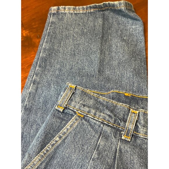Vintage Orange Tab Levi Pleated Jeans Straight Fit Made in USA Size 36 x 34 - Picture 2 of 5